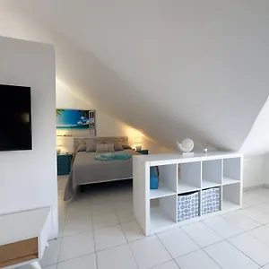 apartamento-centrico-frente-a-la-playa.es-andalucia.com/